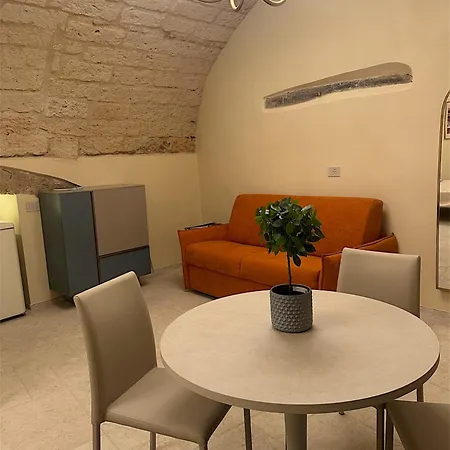 Blue Arch Appartement *